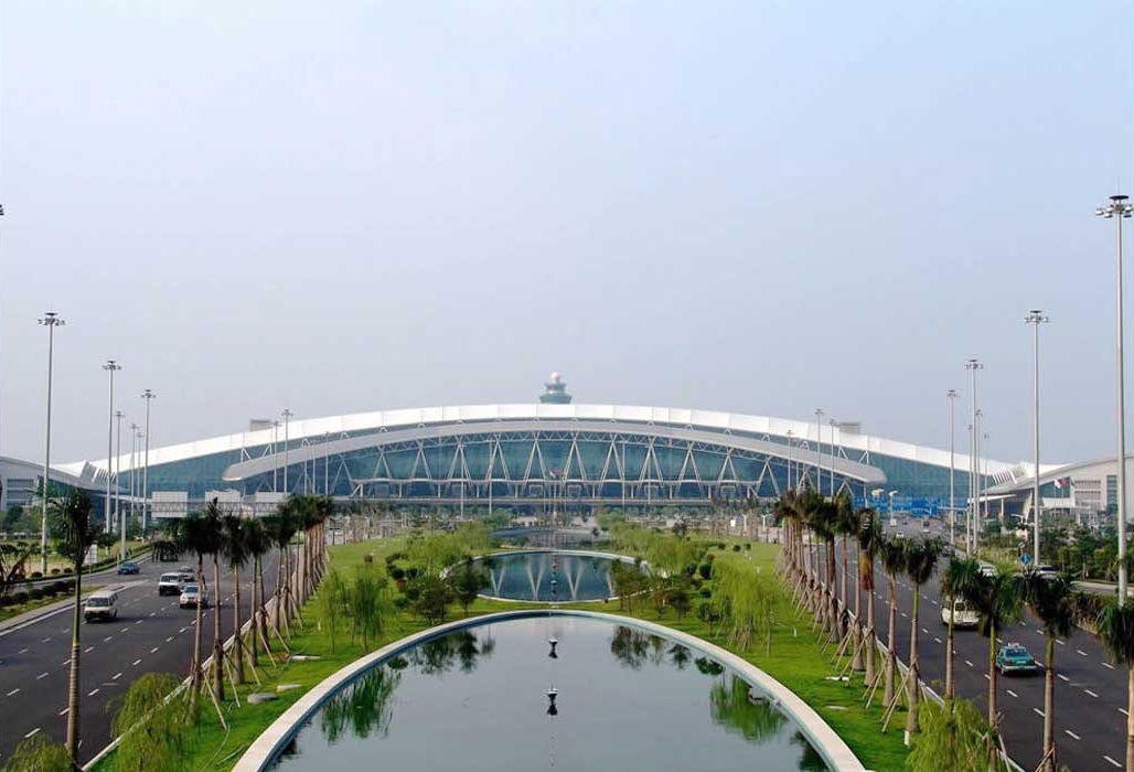 廣州白云機(jī)場(chǎng)-季華鋁材